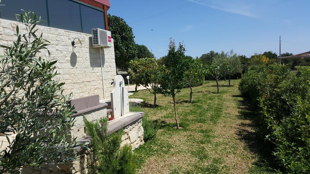 Villa Alla Corte Di Nonna Maria Pozzallo Exterior foto