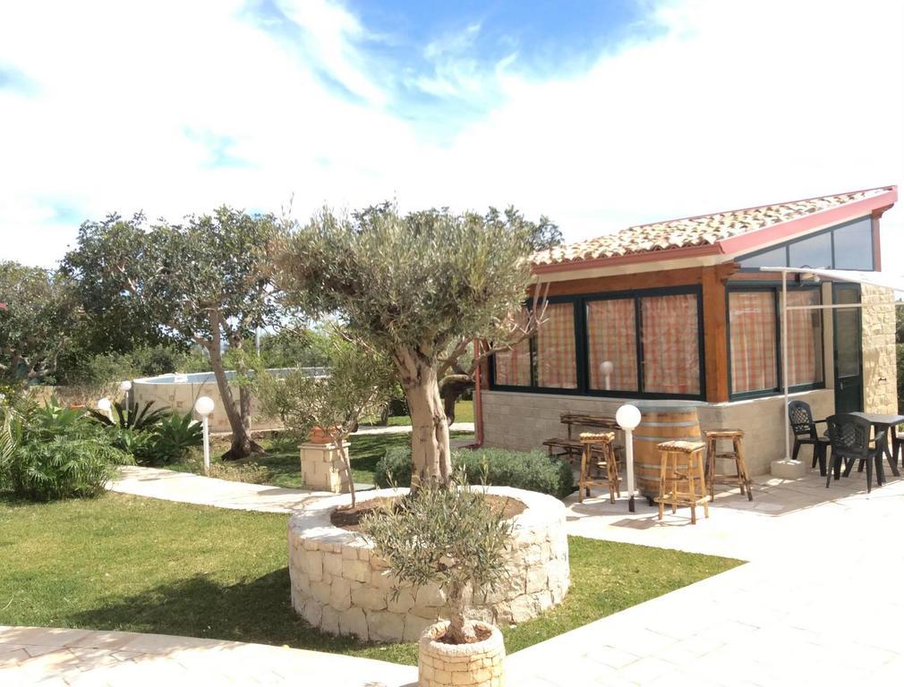 Villa Alla Corte Di Nonna Maria Pozzallo Exterior foto
